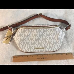 Michael Kors Belt bag